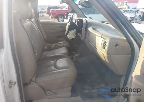 2004 GMC Sierra 1500 z USA, uszkodzony, nr VIN 1GTEC14T34Z331275